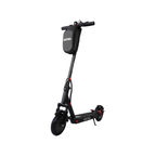 Scooter eléctrico INSTIGO Street en negro, vista lateral completa con detalles rojos y bolsa de manubrio
